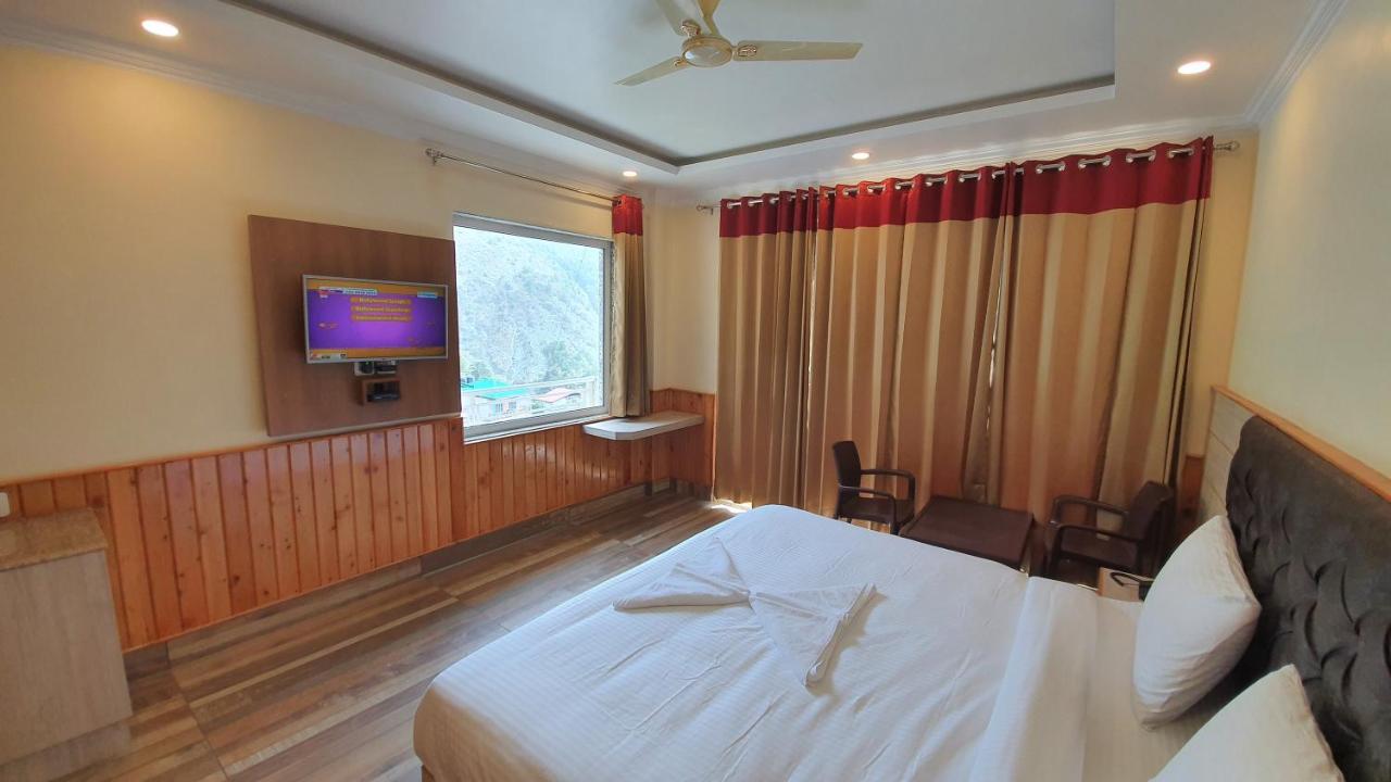 Nomadic Inn Dharamshala Exterior photo