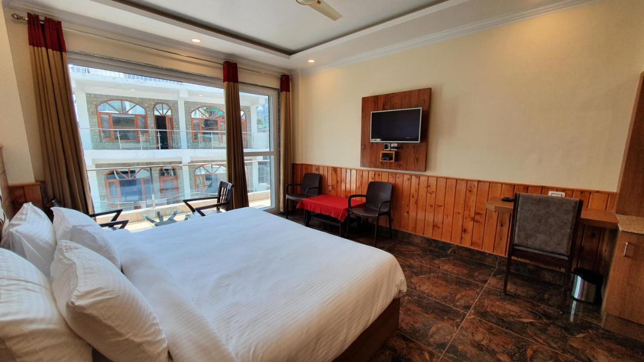 Nomadic Inn Dharamshala Exterior photo